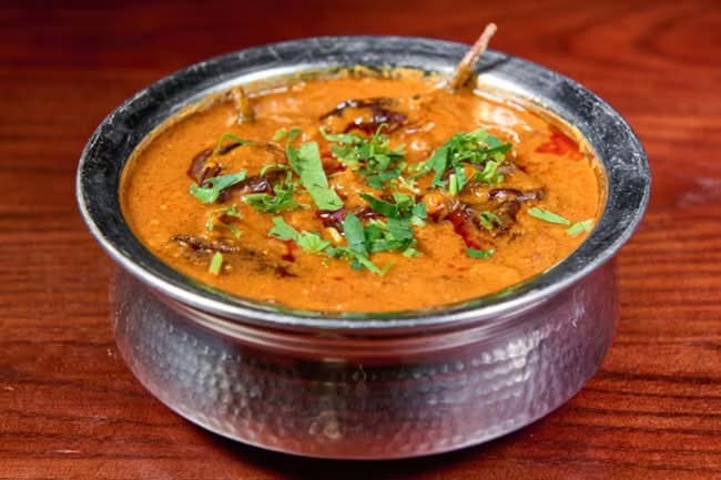 Khatte Meethe Baingan
