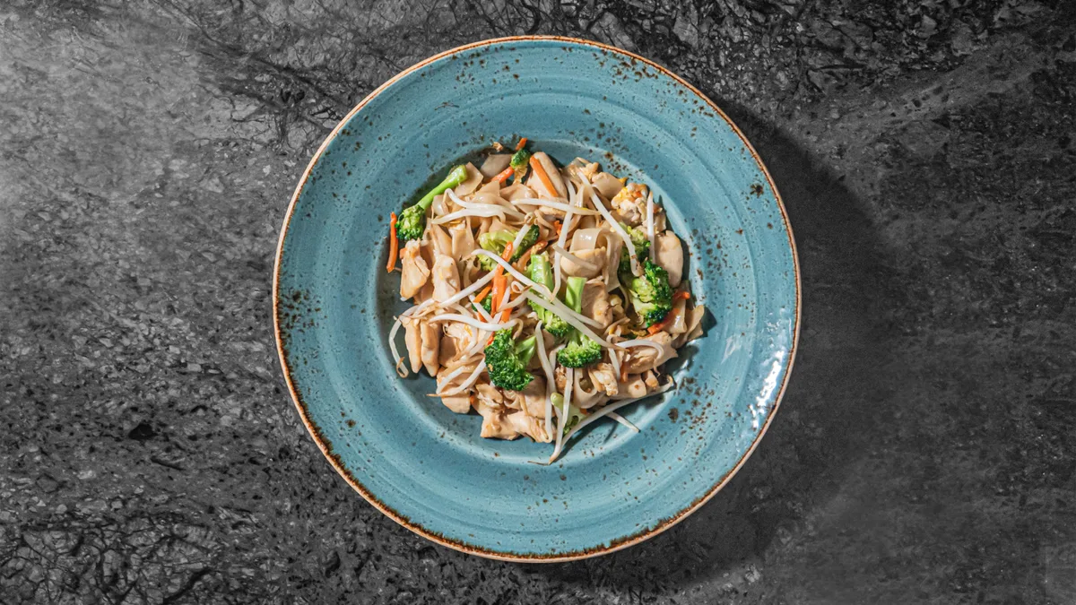 10. Phad See Iew
