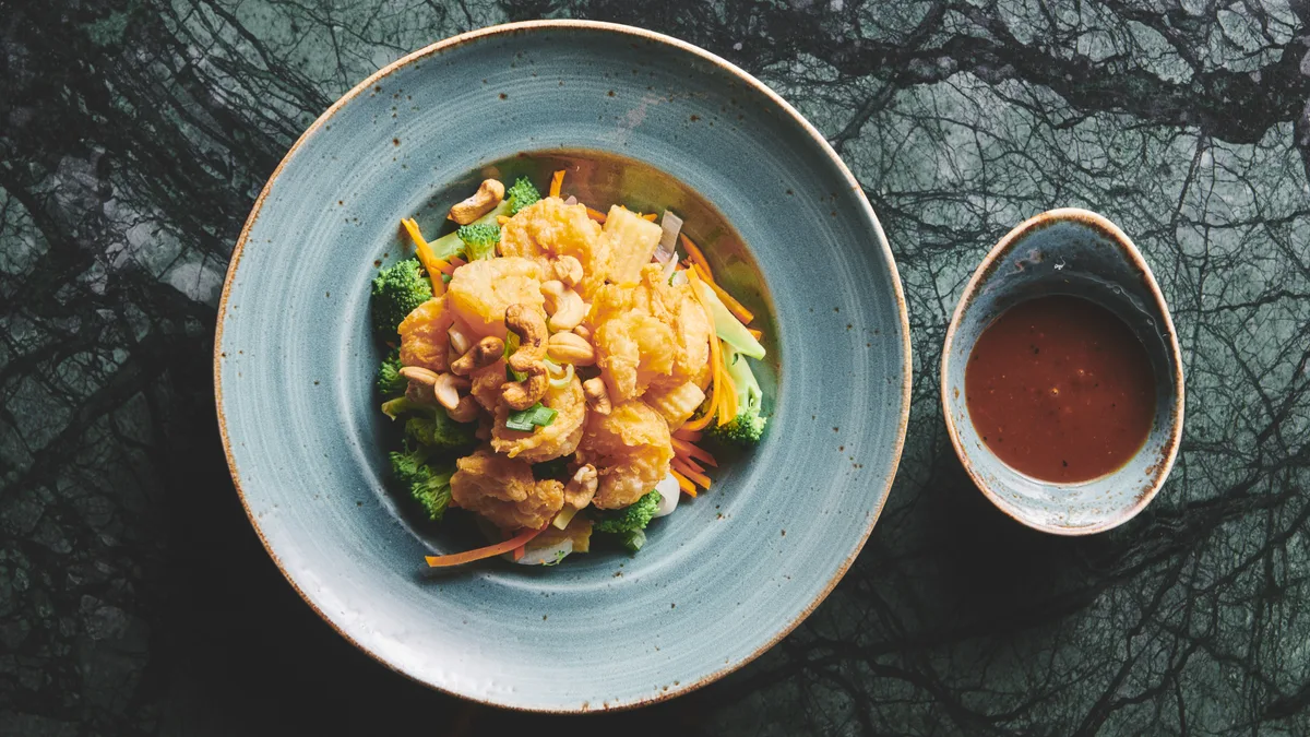 32A Styr fry med rejer i tamarin sauce