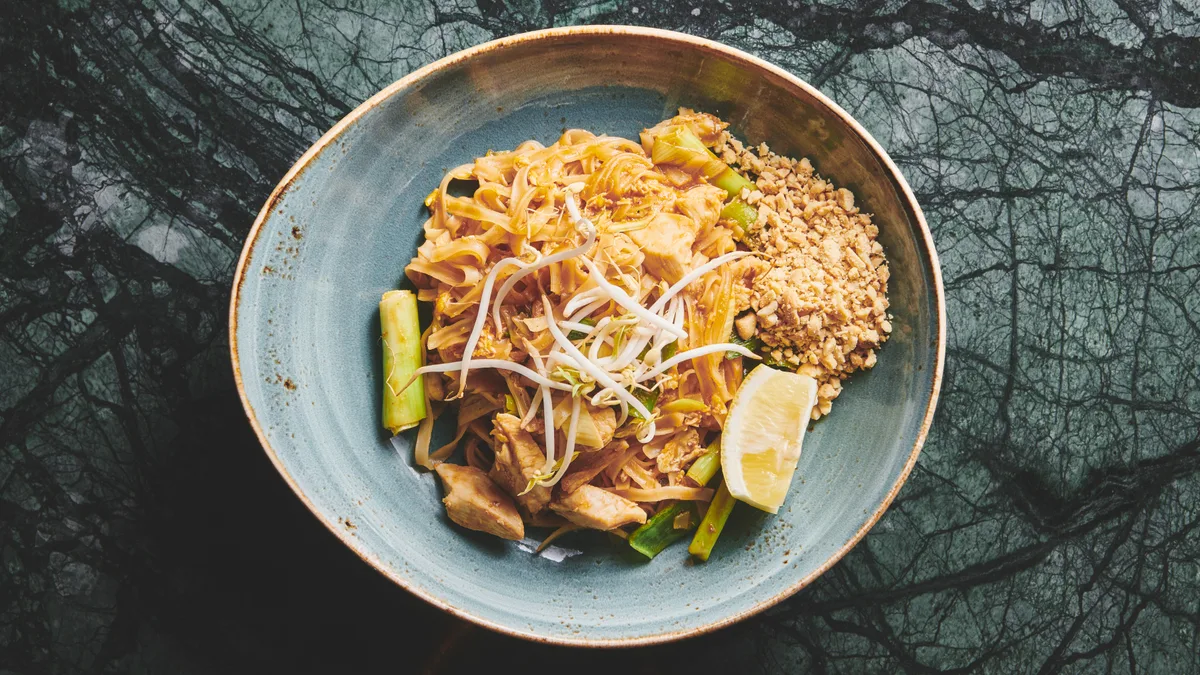 9. Phat Thai