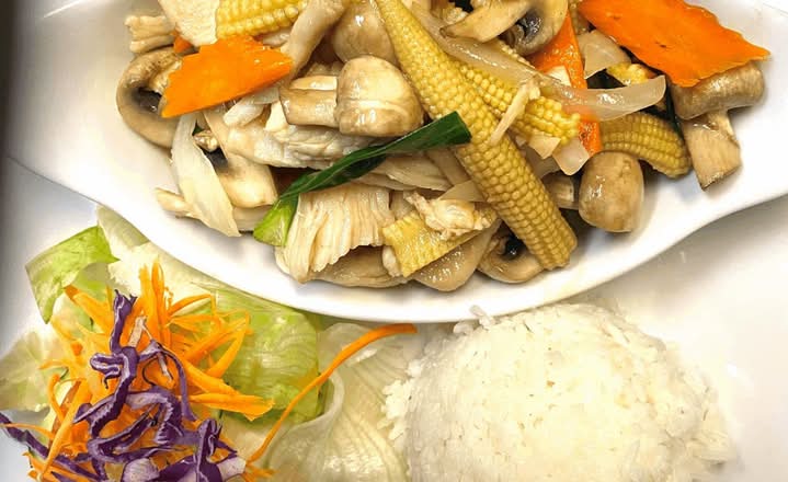 L. Baby Corn and Mushroom