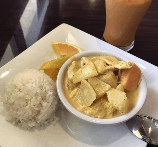 L. Massaman Curry