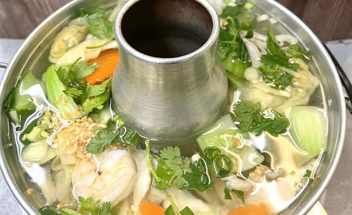 Wonton Soup (Large)