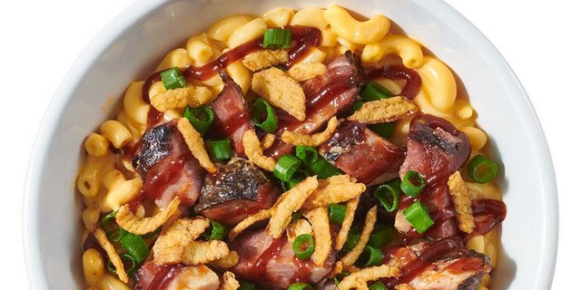BBQ Mac and Cheese Bowl w/ Burnt Ends