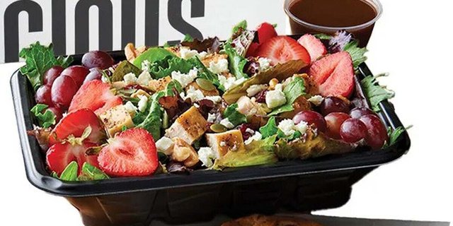 Nutty Mixed-Up Salad Box