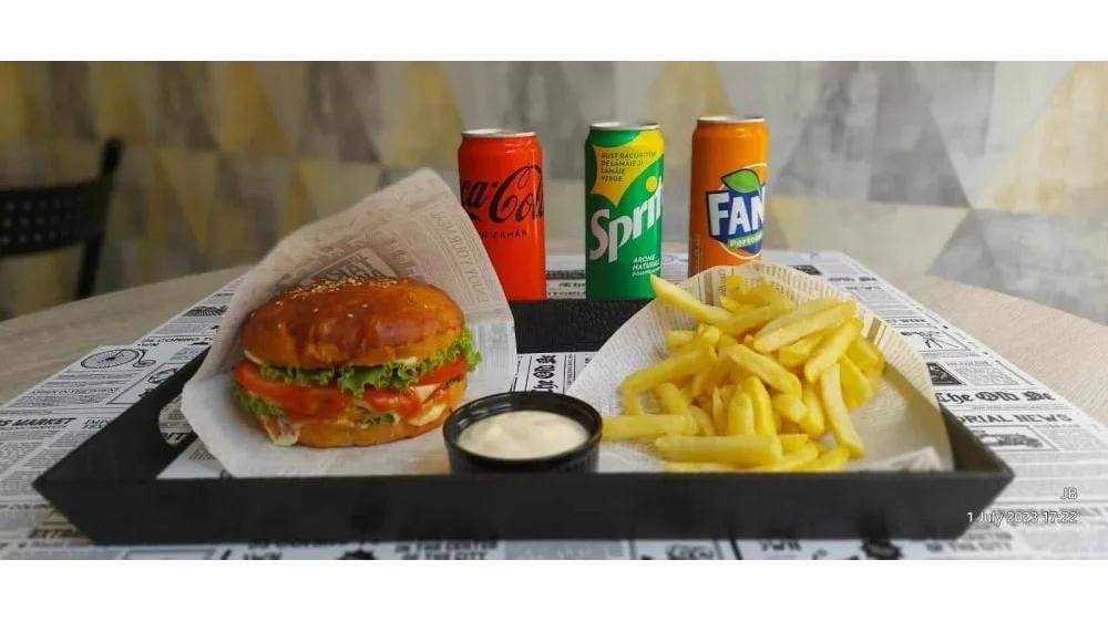 Meniu burger cu pui