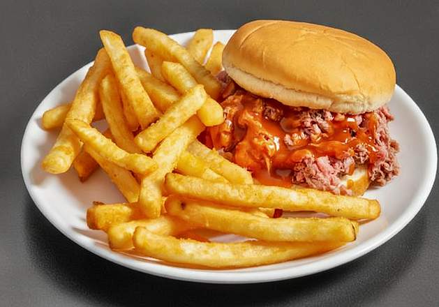Super Roast Beef Basket