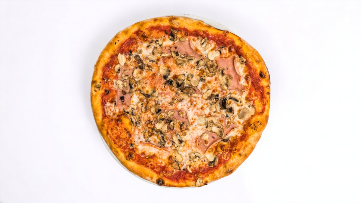 Pizza Fungi e prosciutto
