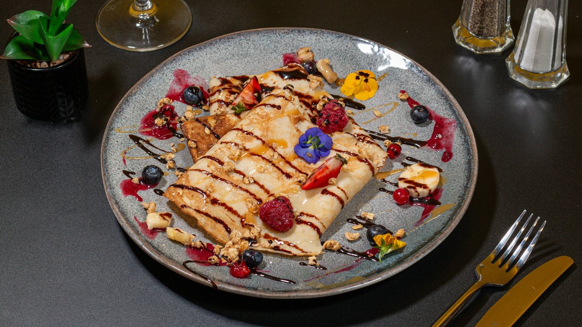 Clătite cu ricotta și cremă de castane