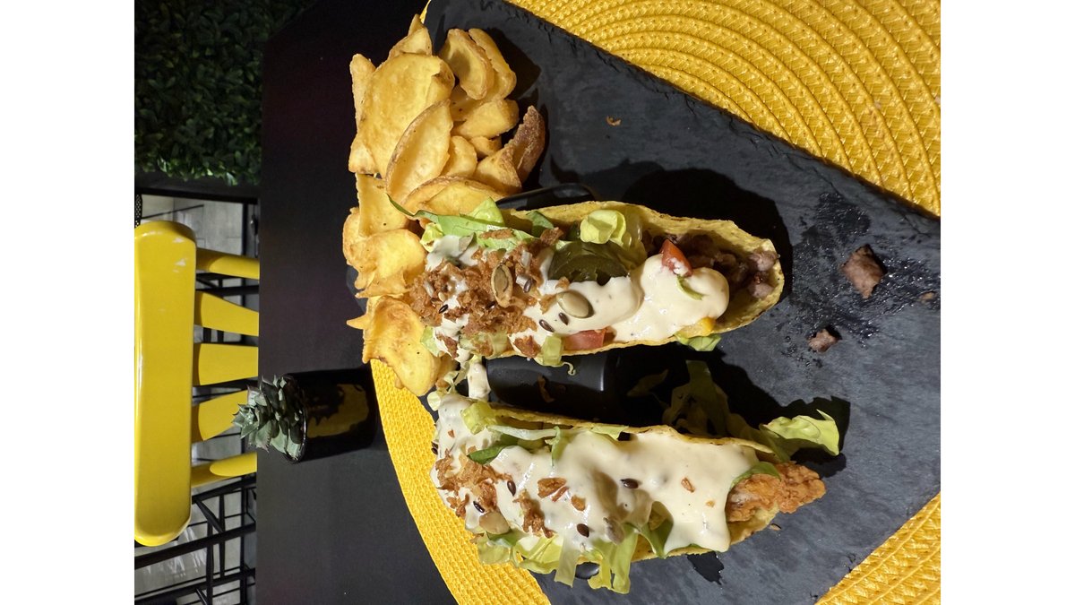 Tacos cu pui și vită  (2 bucăți)
