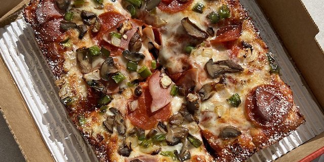 Super Special Corner Pizza