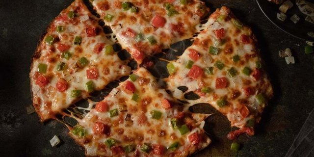 Veggie Cauliflower Crust Pizza
