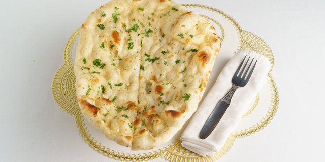 Garlic Naan