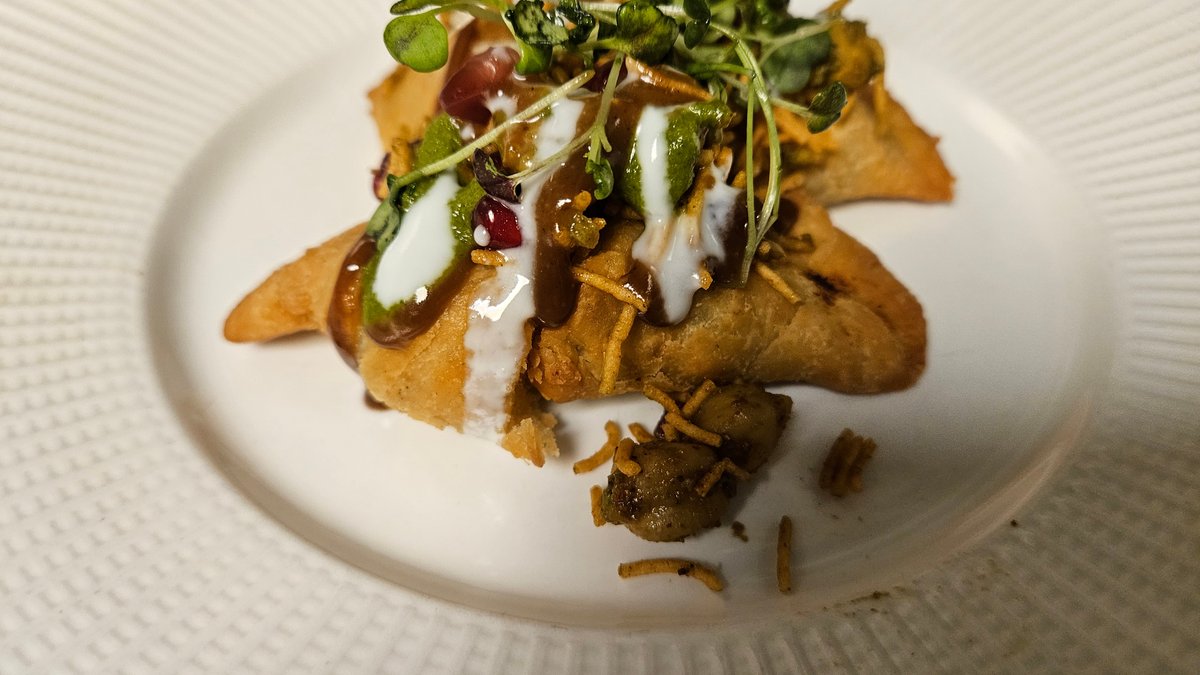 Samosa  Chana Chaat