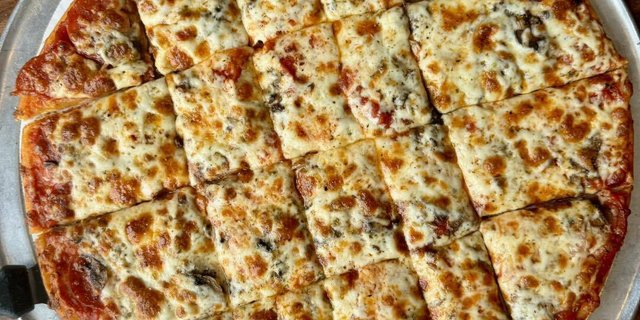 Cheese 18" Pizza