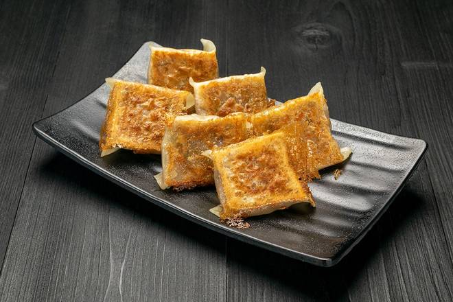 Impossible Gyoza (6pcs)*