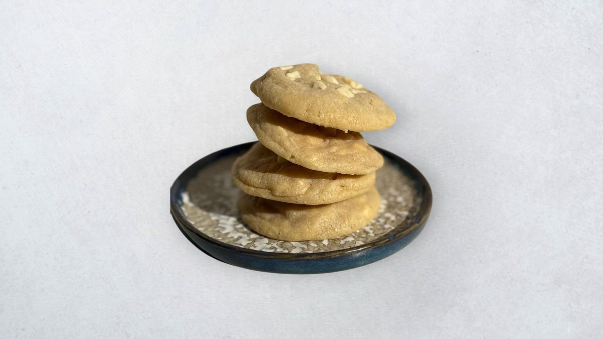 Macadamia cookie