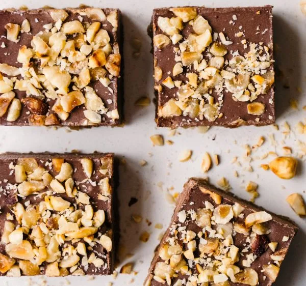 Raw Hazelnut Square