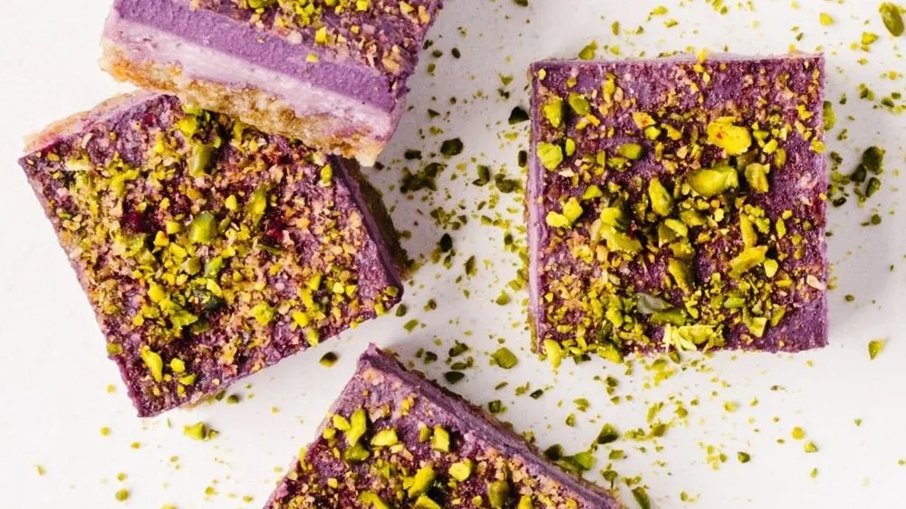 Raw Blueberry and Raspberry Square