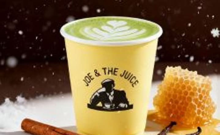 Honey Bun Matcha Oat Latte