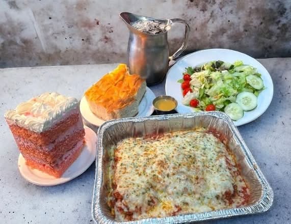Chicken Parmigiana Combo (Feeds up to 15)
