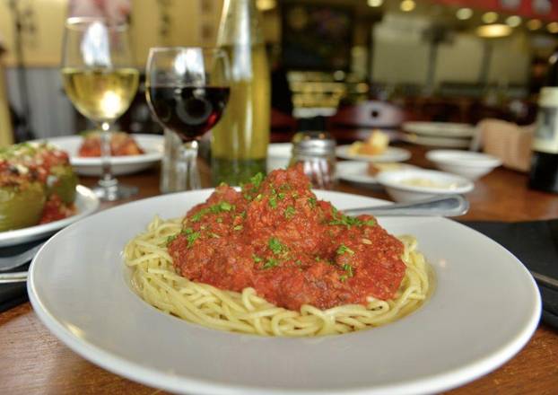 Spaghetti and Meat Sauce (Lunch Portion)