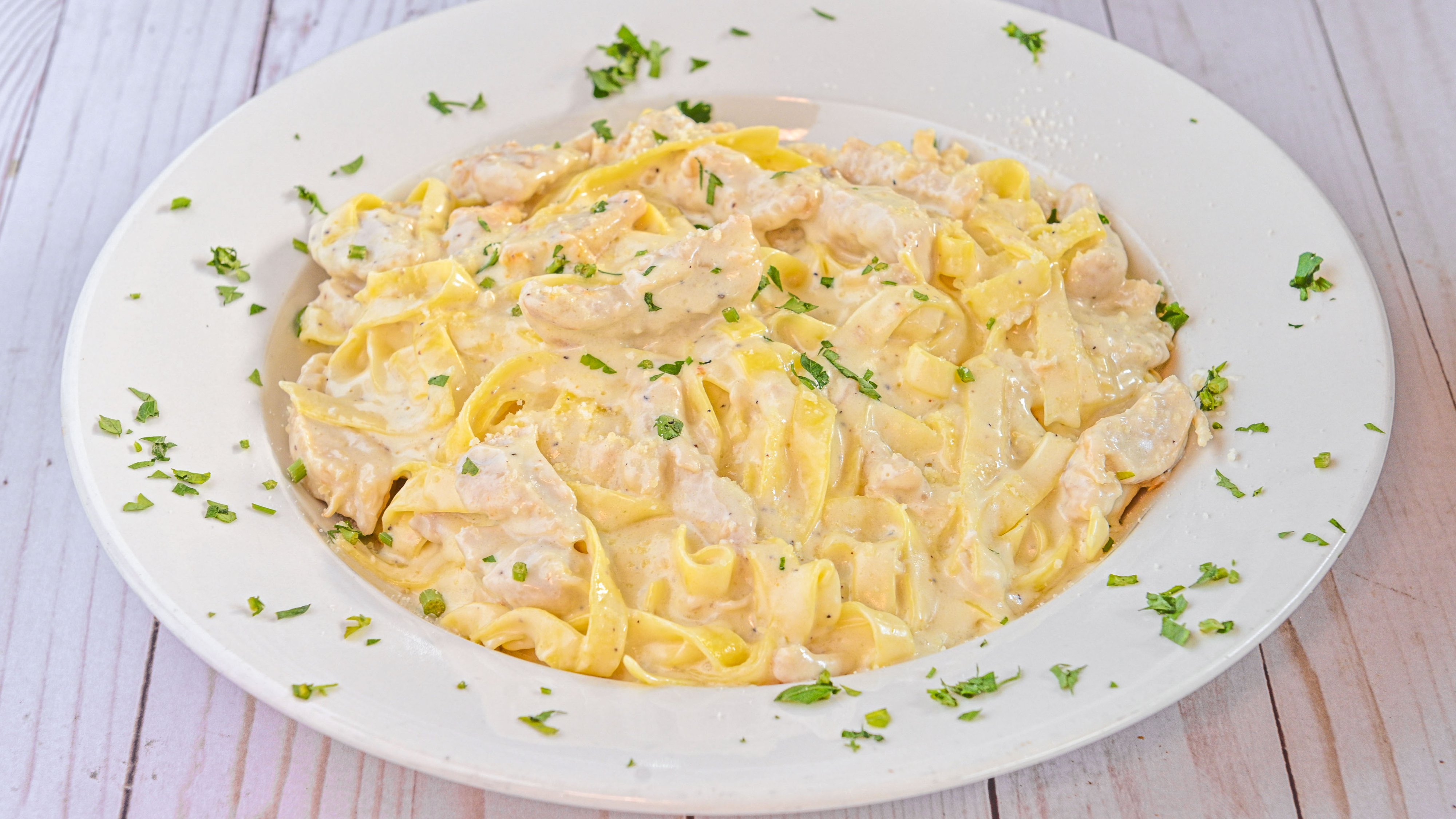 Fettuccine Alfredo