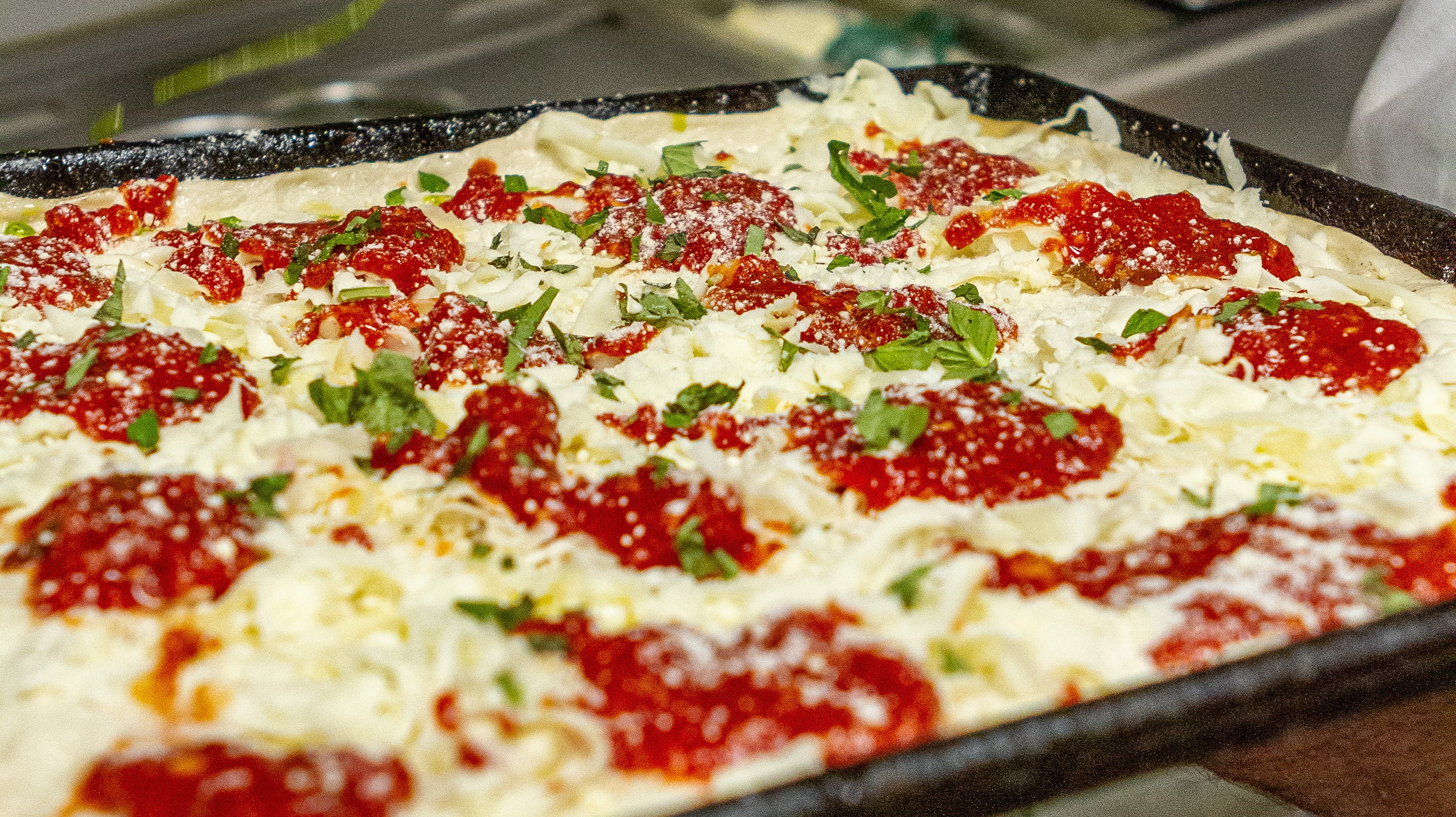 Grandma Pizza | 16"