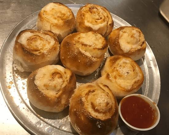Classic Pepperoni Rolls