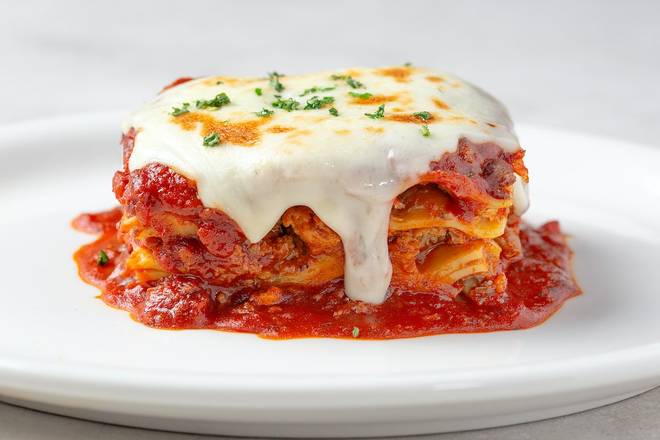 JOHNNY'S HANDMADE LASAGNA
