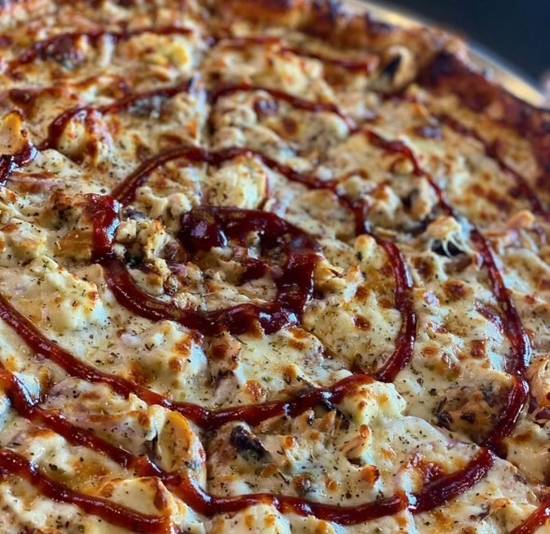 18" BBQ Chicken Pizza