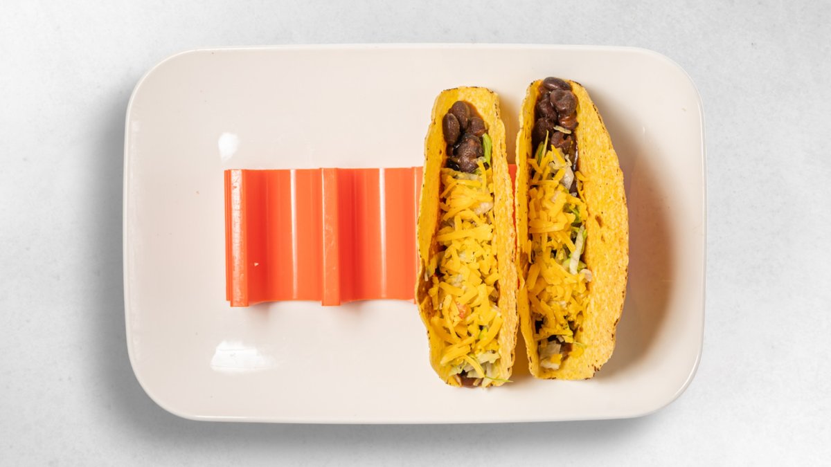 2 Gringo Crunchy Bean Tacos