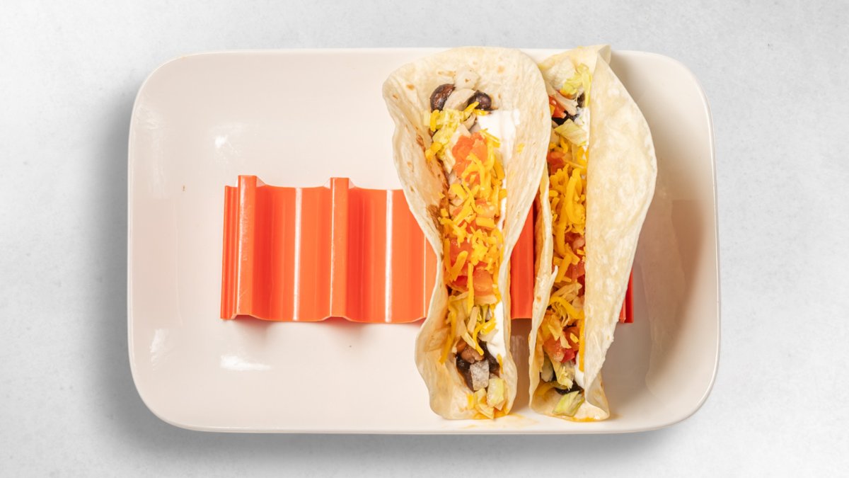 2 Super Soft Bean Tacos