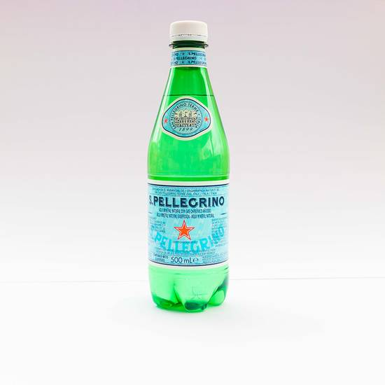 Agua Mineral con Gas