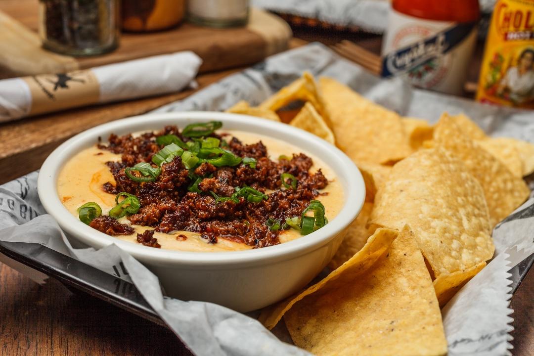 Queso con Chorizo Delivery