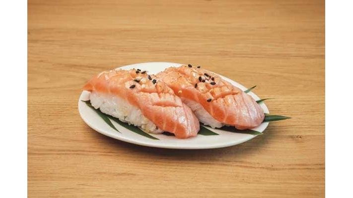 Torched salmon