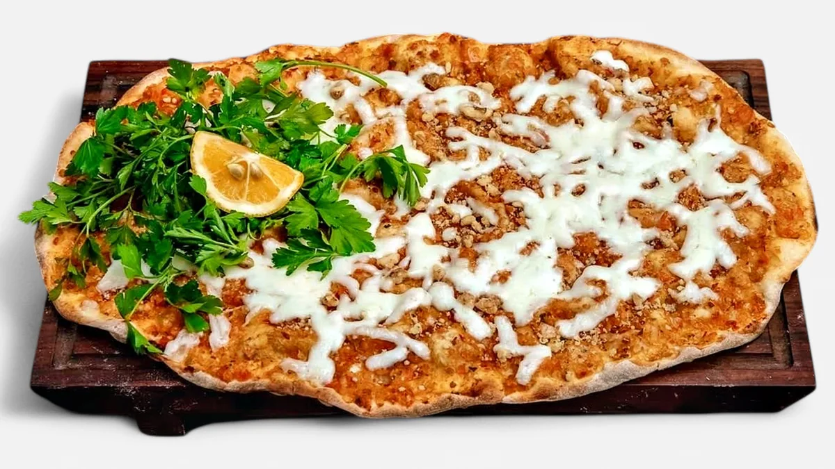 Pendirli Lahmacun