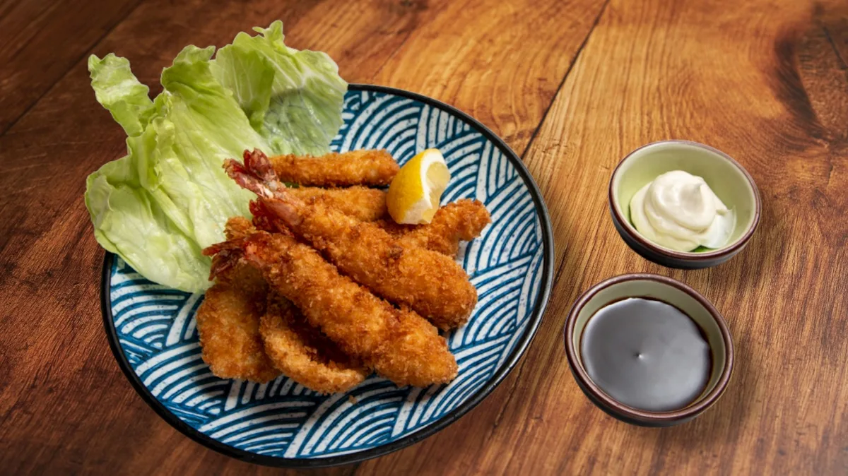 52. Ebi furai donburi
