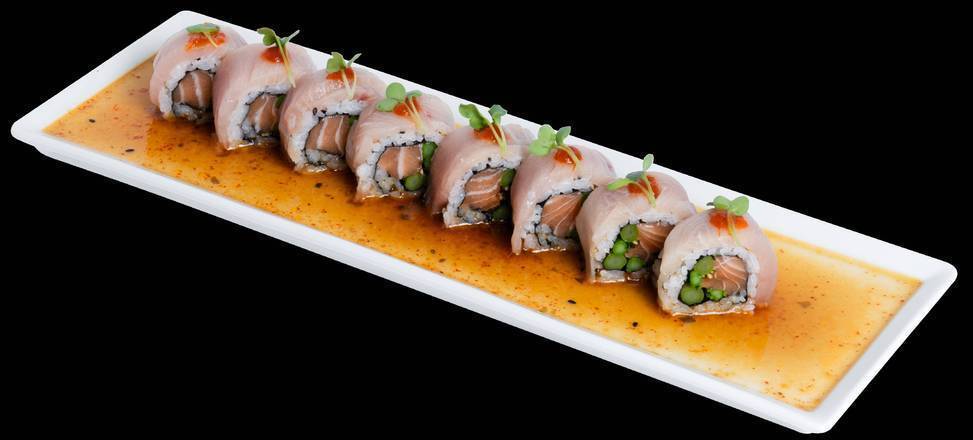 Hamachi Salmon Roll