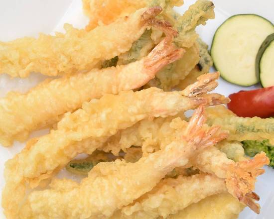 Lunch Shrimp and Vegetable Tempura