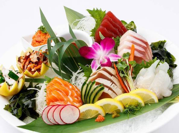 Sashimi Omakase Deluxe