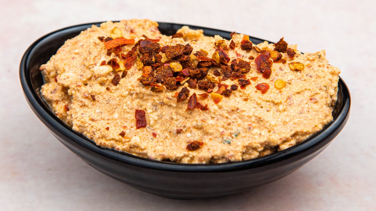 Urnebes salata