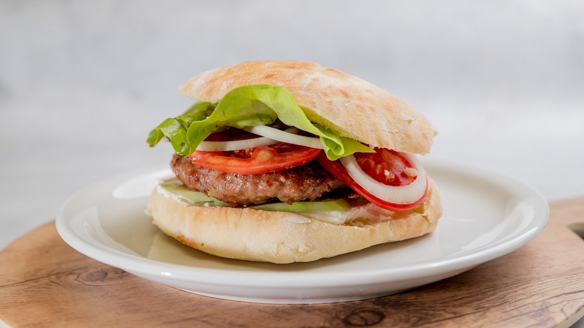 Ovčija gurmanska pljeskavica u somunu 230g