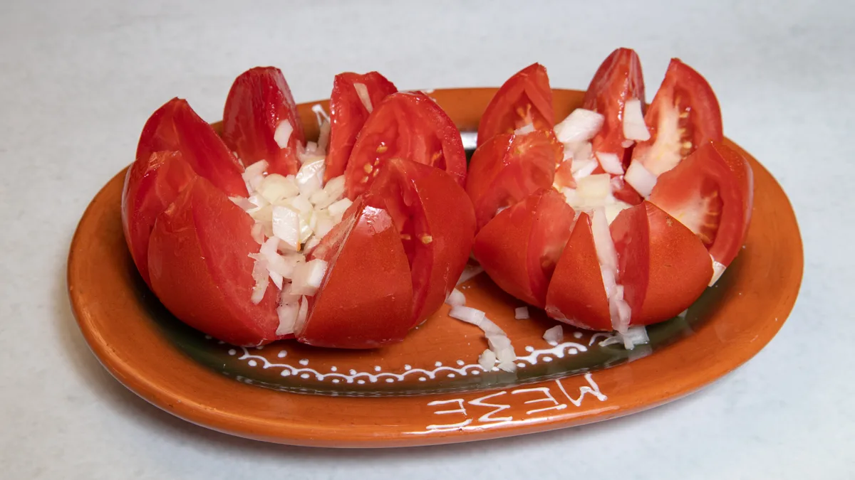 Paradajz salata