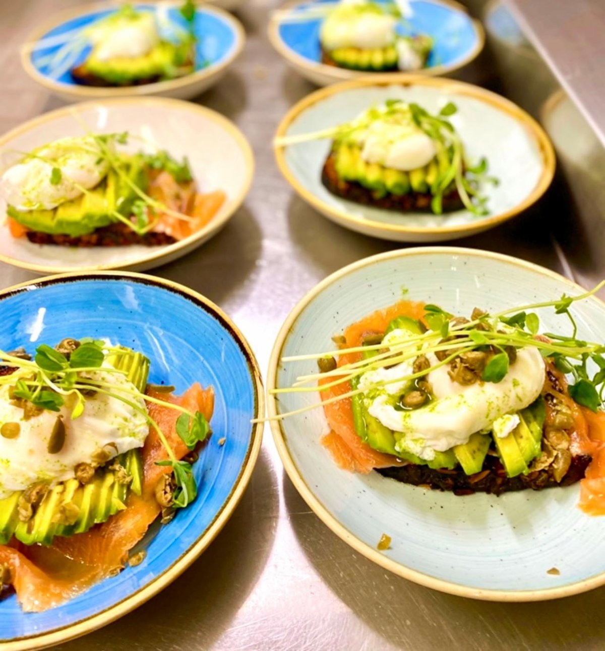 Kallrökt Lax på Dansk råg / Cold Smoked Salmon on Danish Rye bread
