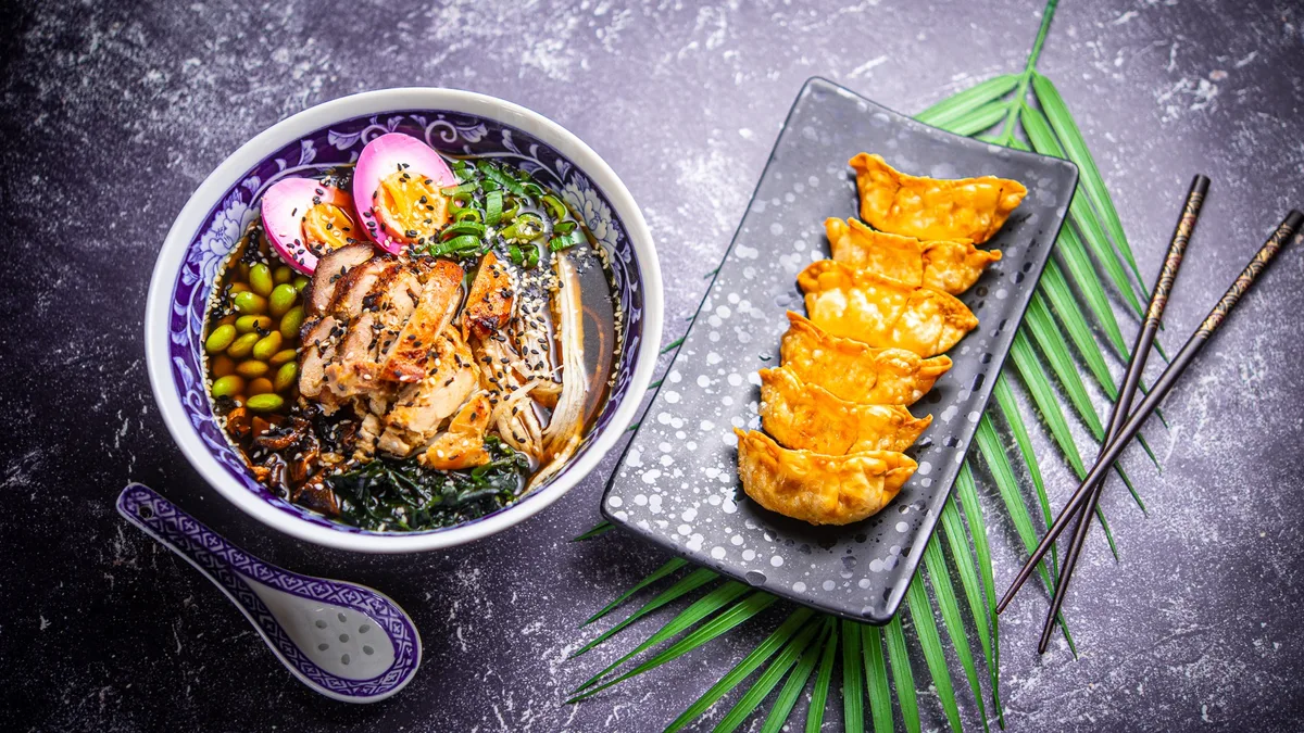 ⭐️ Ramen kanaga + Gyozad