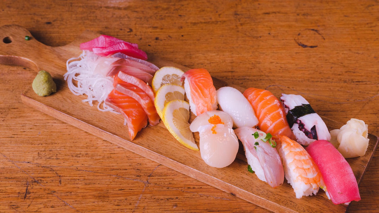 Sushi and Sashimi Deluxe