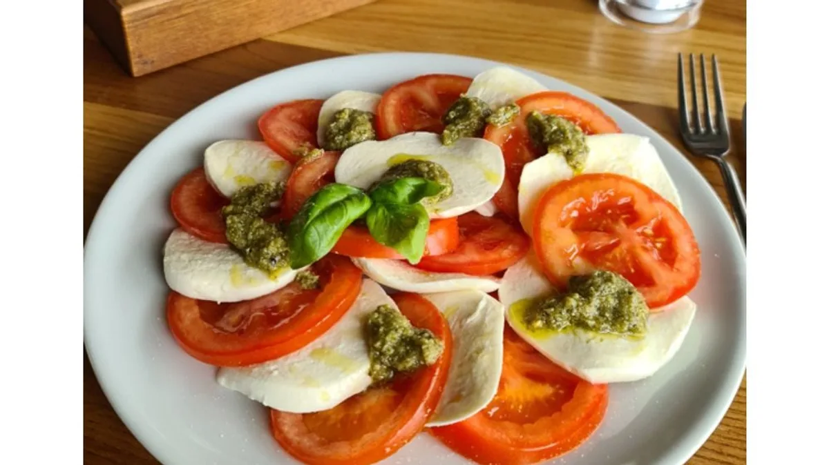 Caprese salata