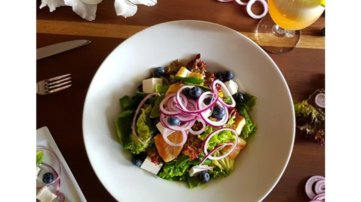 Summer salata