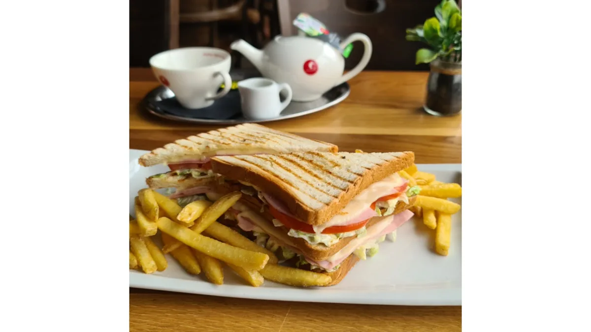 Topli tost sendvič